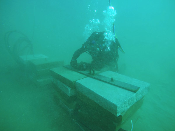 Installation of deadman anchors for seaweed fields