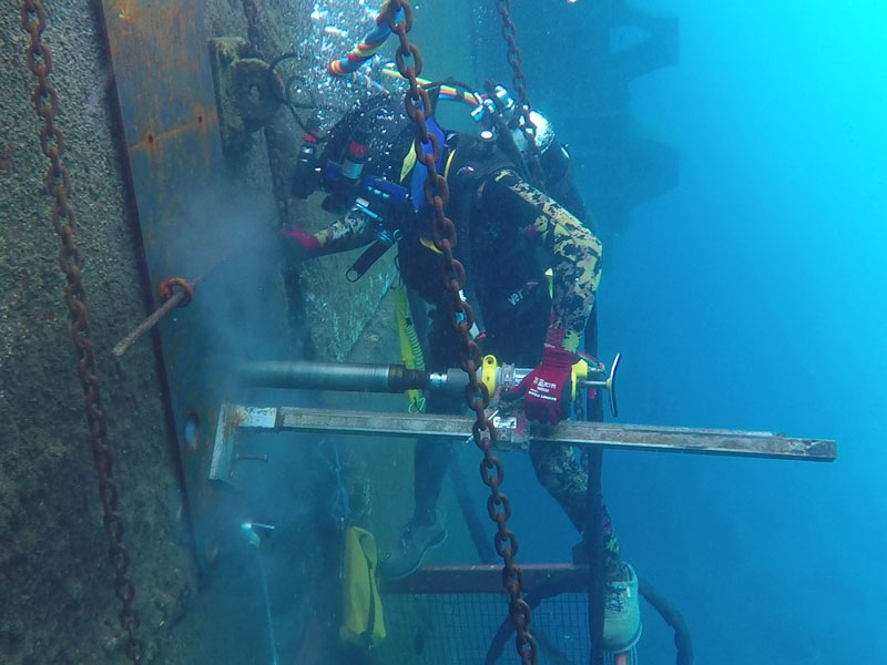 Wharf perforation for the installation of port fenders