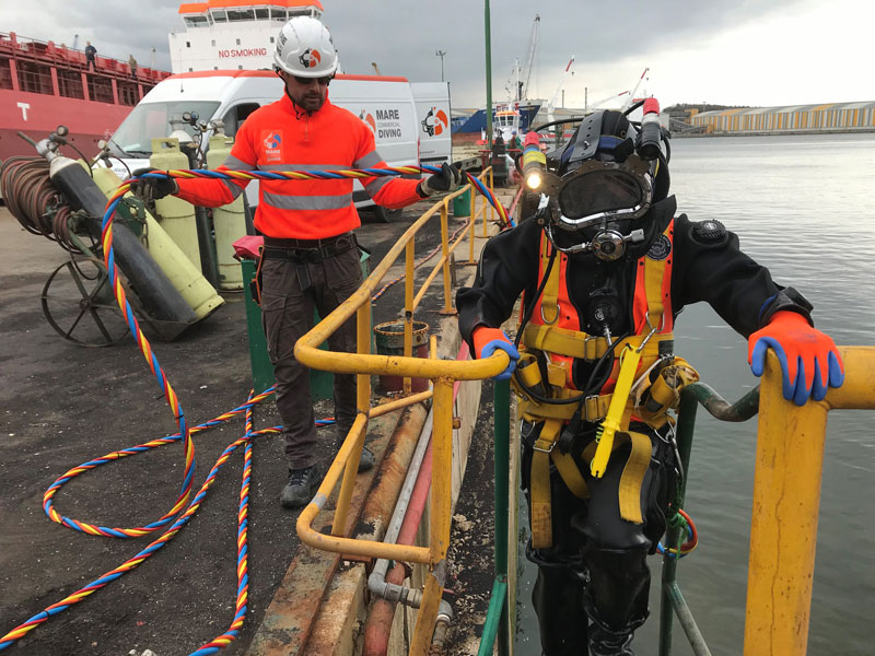 Inspection of beaching trollies for launching/beaching ships