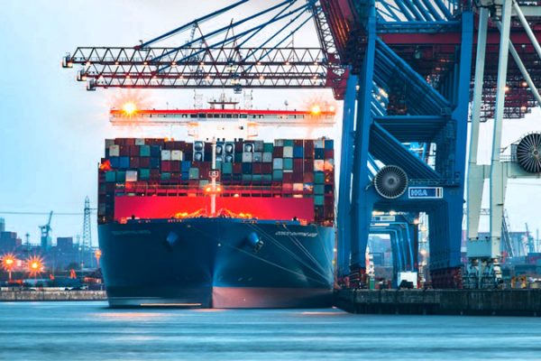 Equipamiento portuario para terminales GNL: Sistemas de defensa